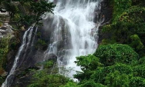 十二台瀑布爆料视频,震撼视频揭秘自然奇观 第2张 十二台瀑布爆料视频,震撼视频揭秘自然奇观 第2张